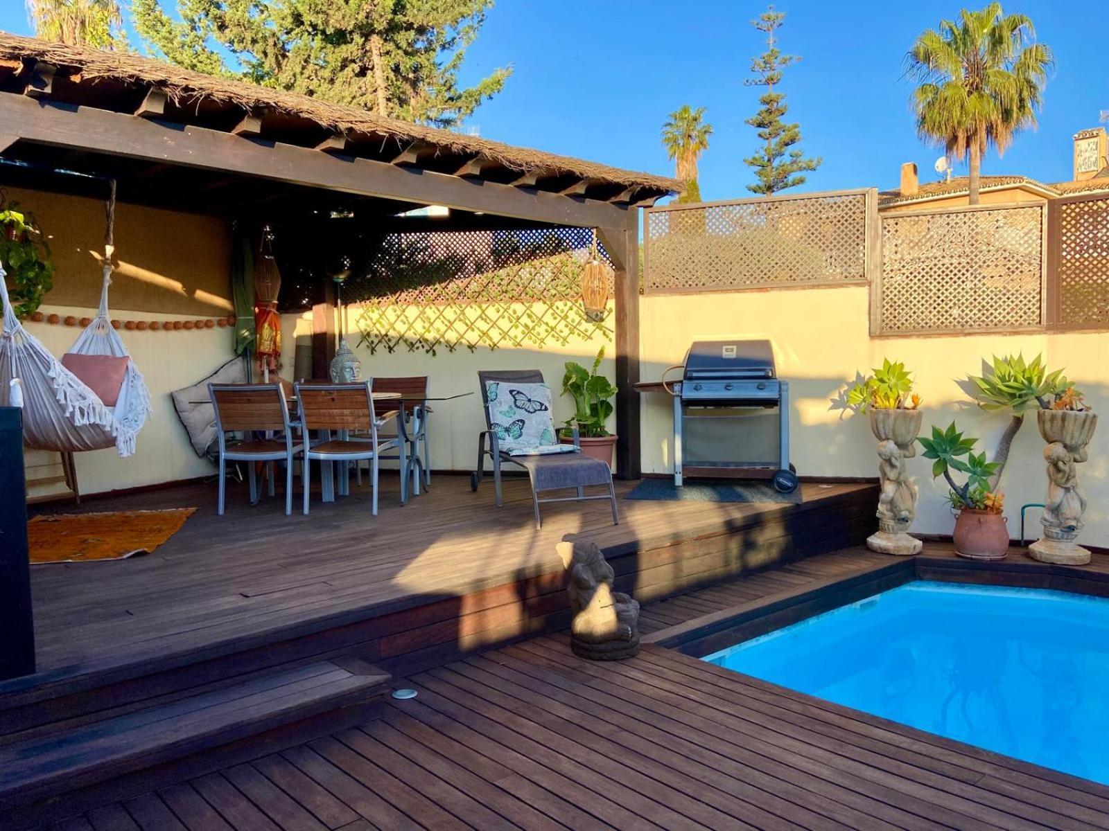Aloha, Piscina Privada, Playa Y Barbacoa Apartment